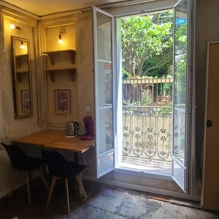 Studio Au Coeur Historique De Montpellier, 2 Personnes & Wifi Exterior photo